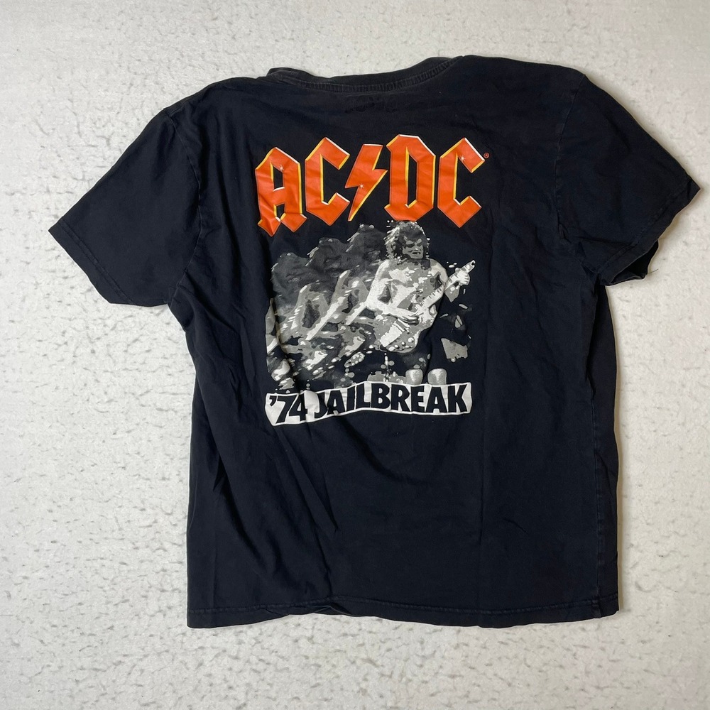 ACDC 74 Jailbreak Graphic T-Shirt Mens Large Black‎ Rock Band Concert Tee L